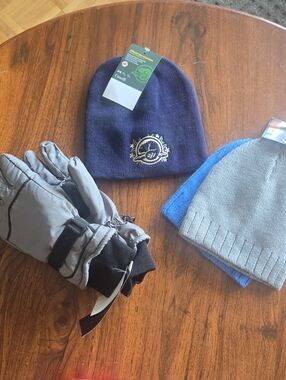 Kids Winter Lot Nwt Gloves 3 Beanies Size 12-14 + Canada Ballcap